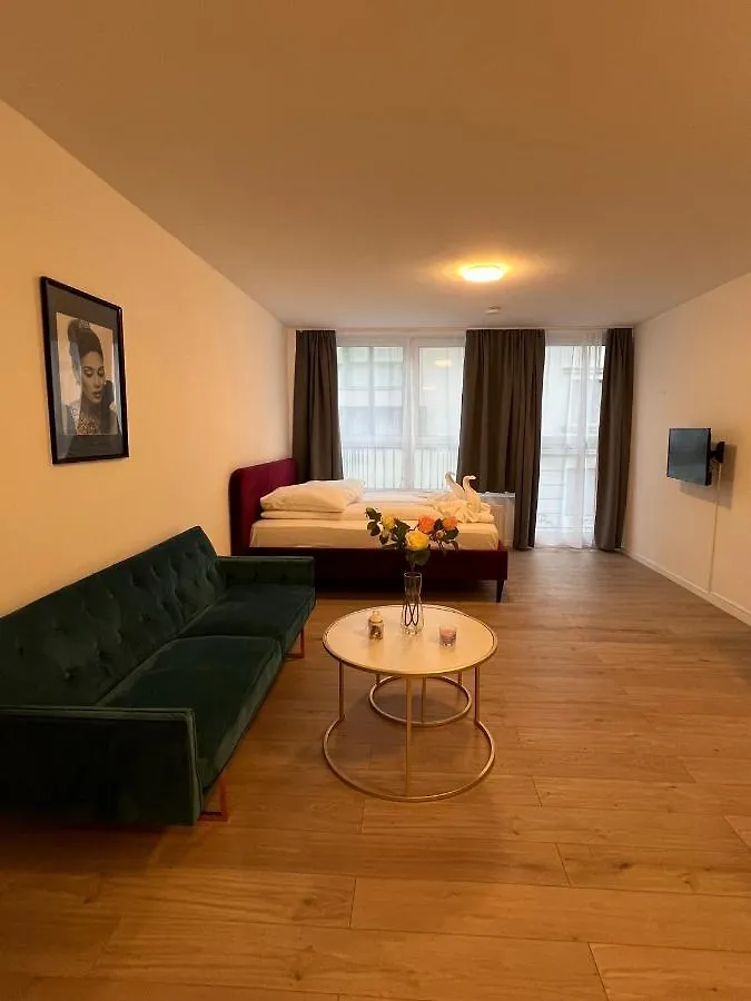 Stylish Apartment In Friesenplatz, Heart Of Cologne