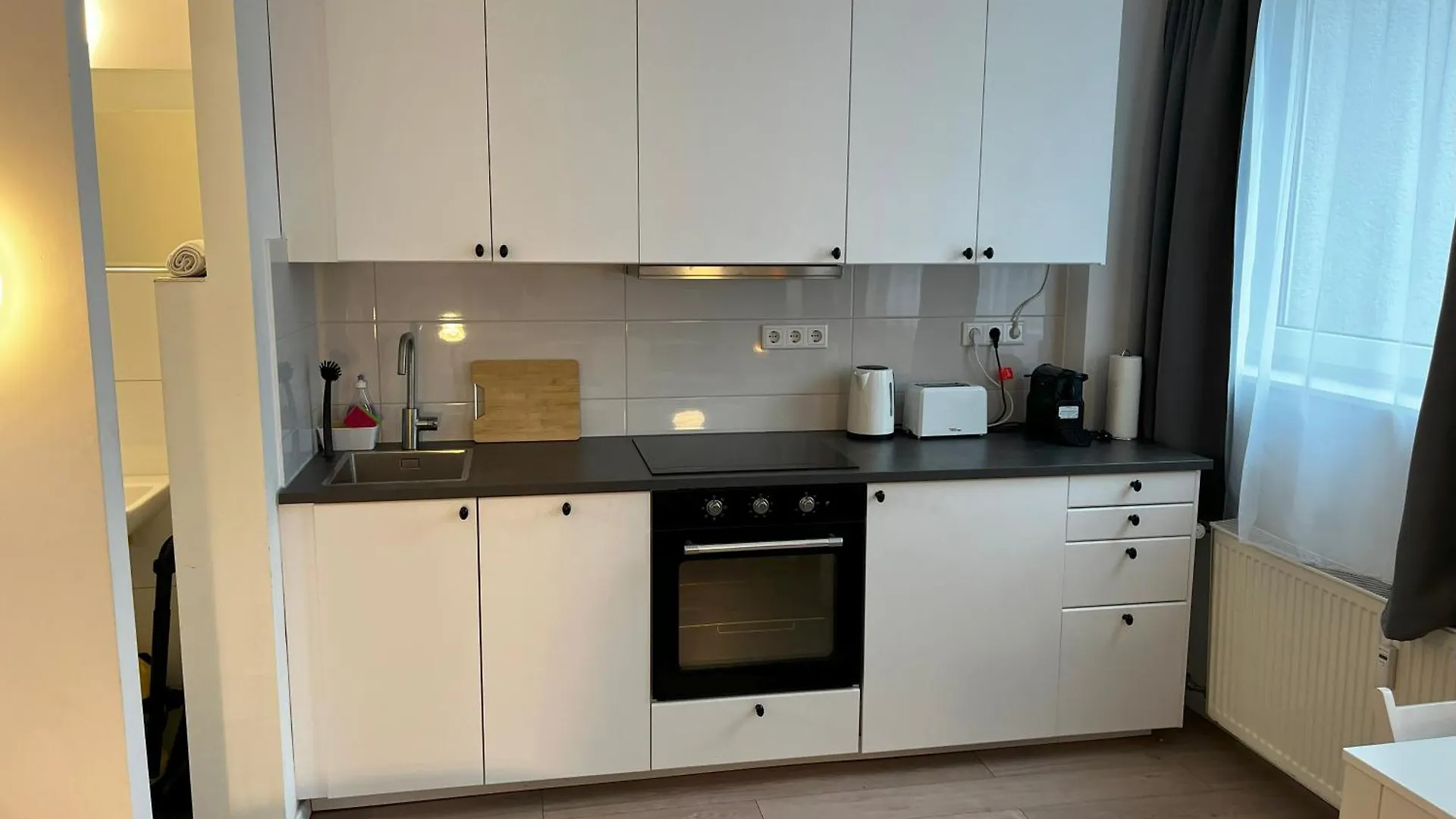 Stylish Apartment In Friesenplatz, Heart Of Cologne