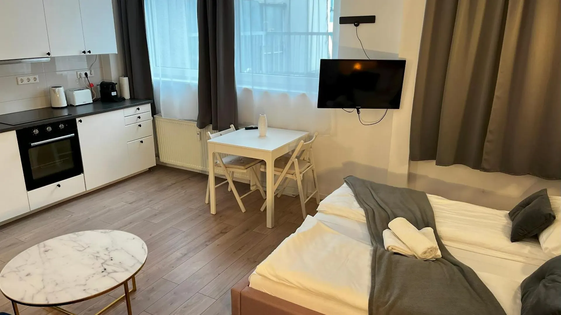 Stylish Apartment In Friesenplatz, Heart Of Cologne Germany