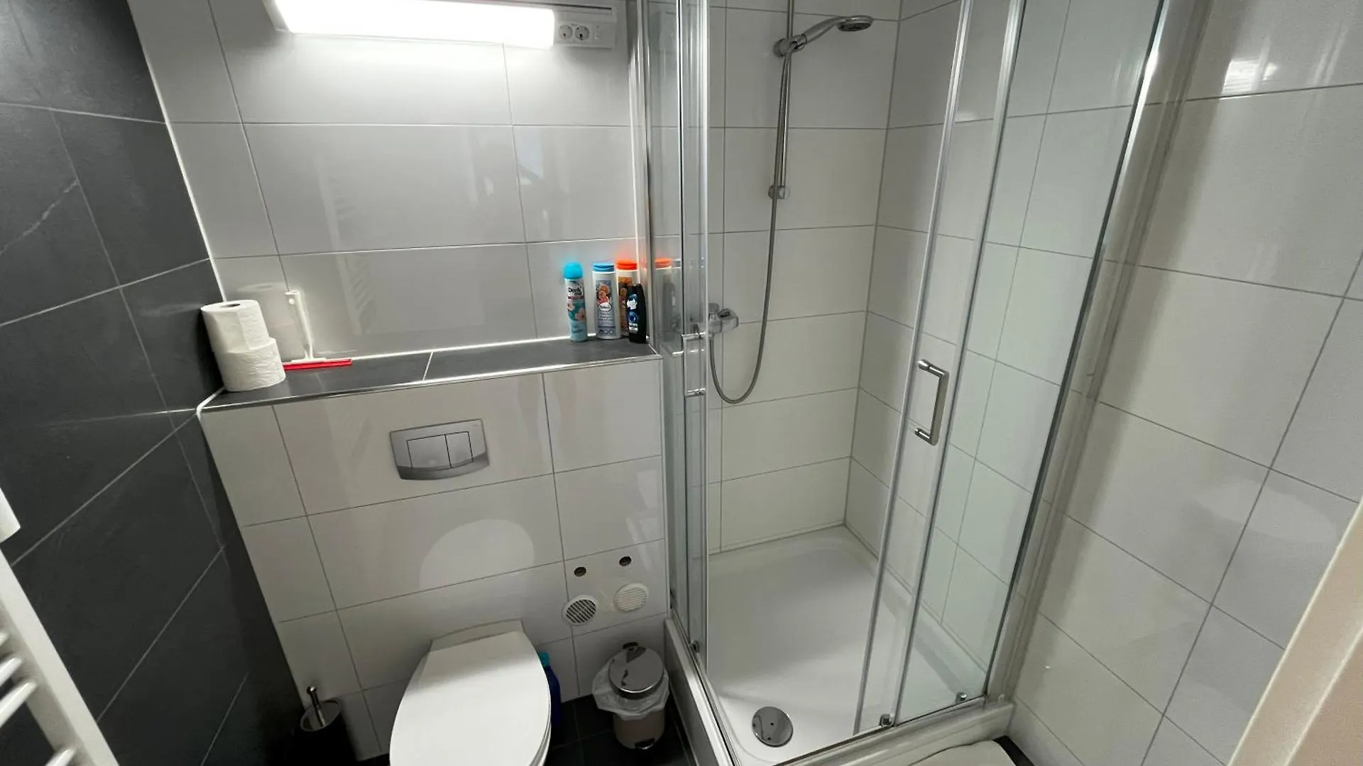 Stylish Apartment In Friesenplatz, Heart Of Cologne