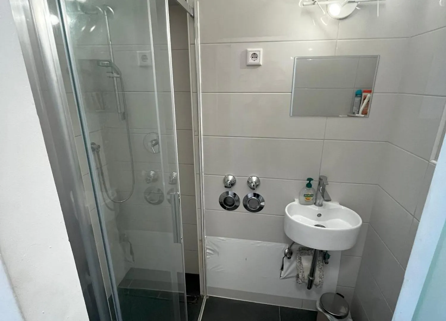Stylish Apartment In Friesenplatz, Heart Of Cologne Germany