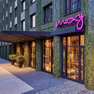 Moxy Muelheim Hotell